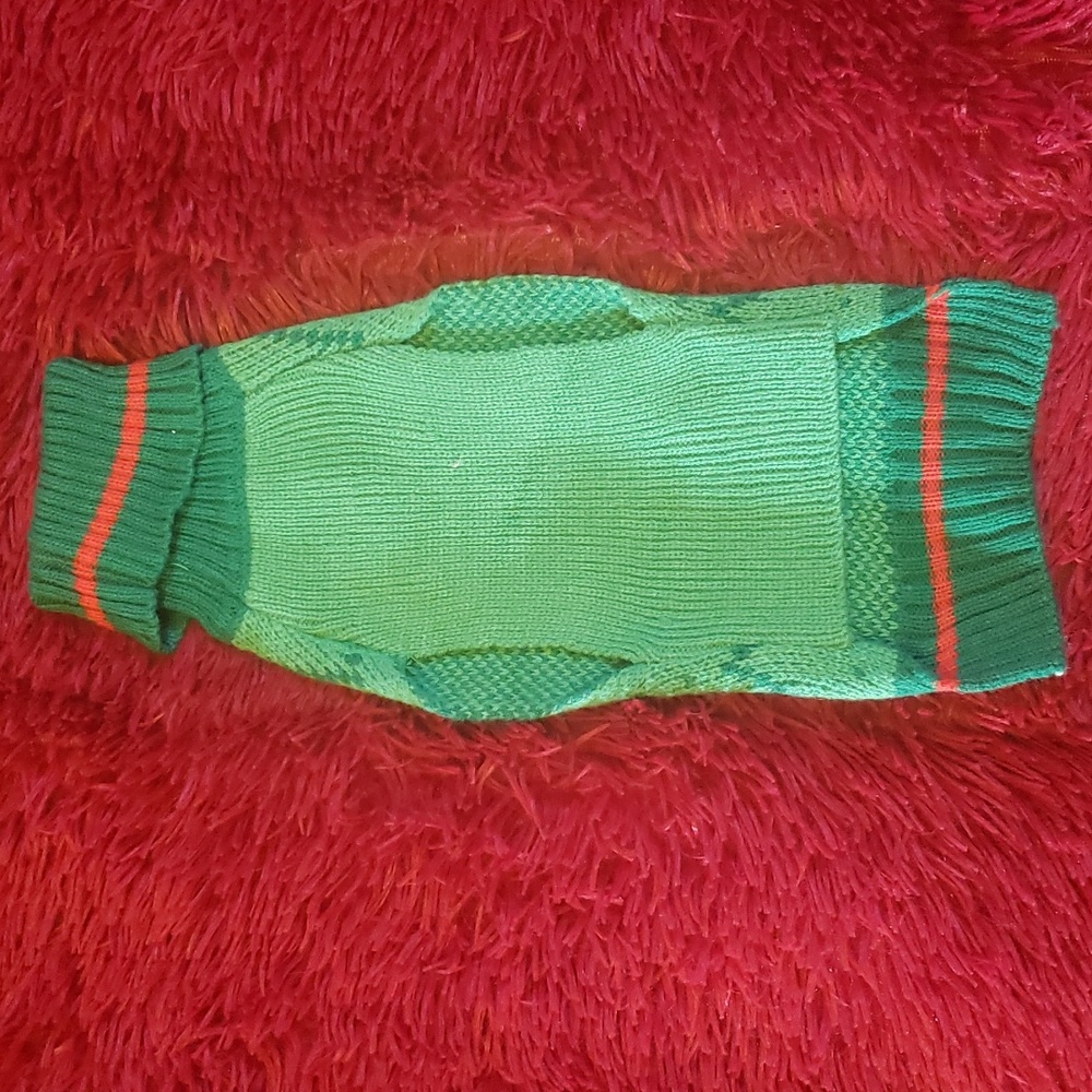 Sweater - Picture 2 of 2